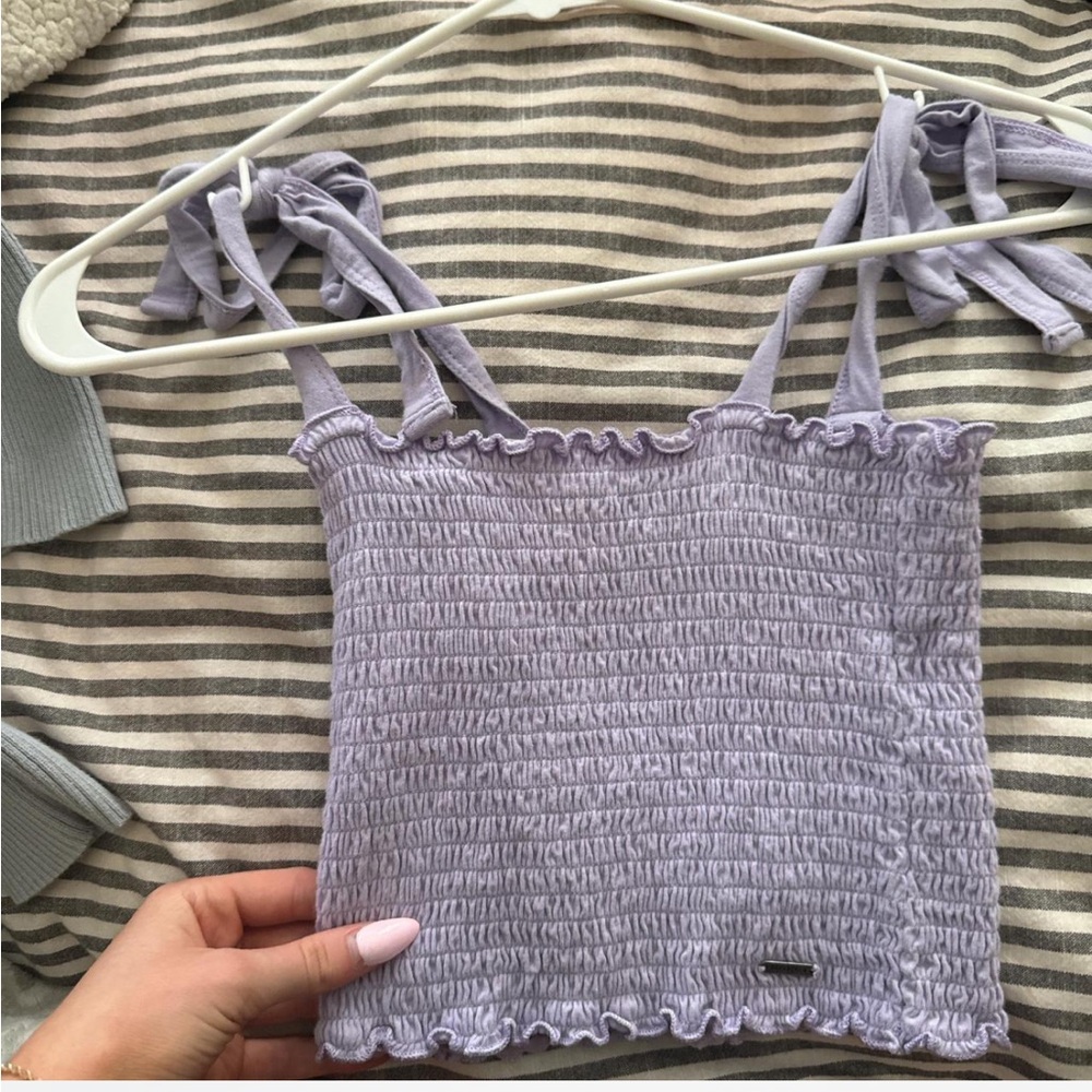 hollister top